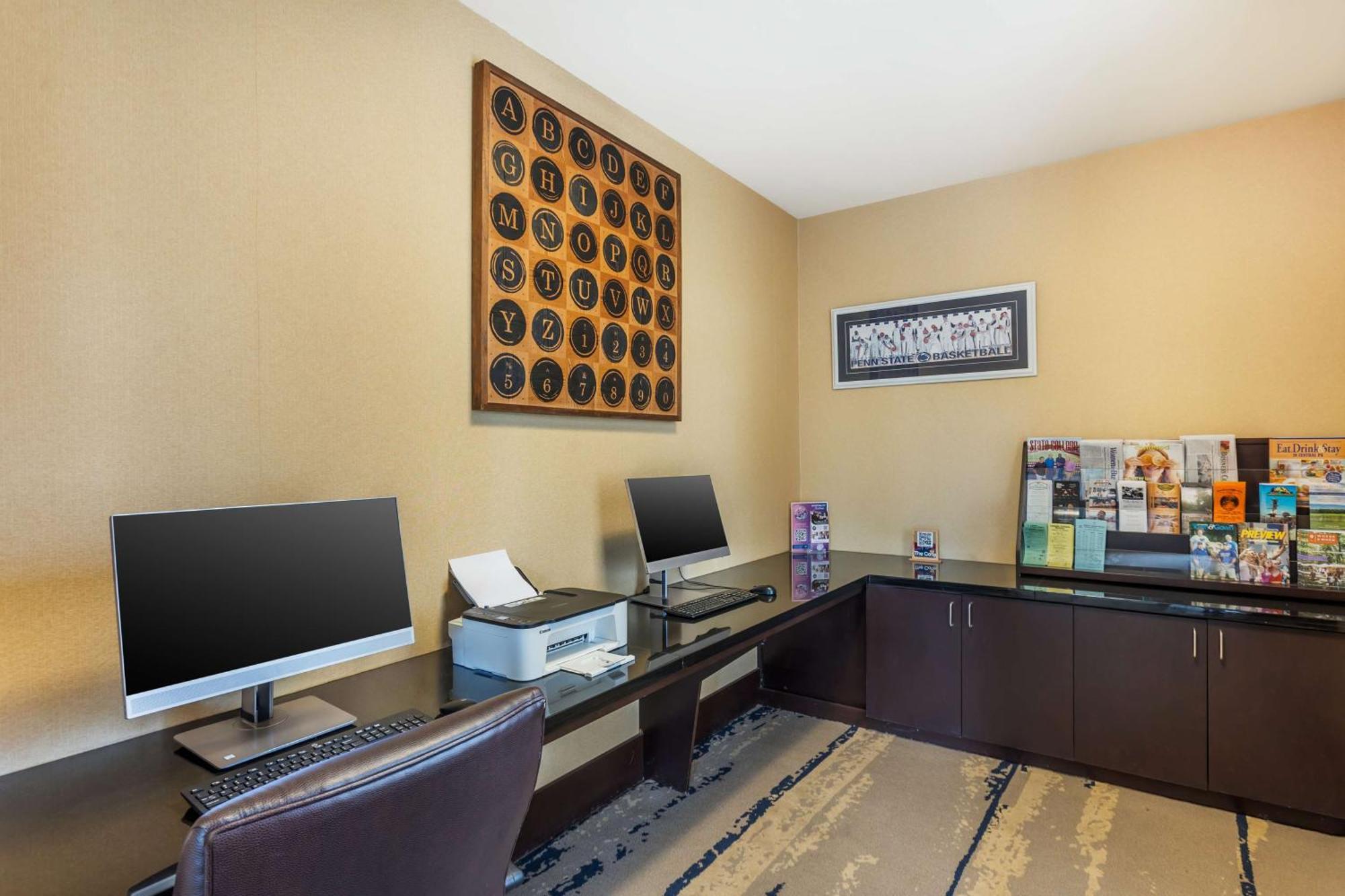 Best Western Plus University Park Inn & Suites State College Buitenkant foto
