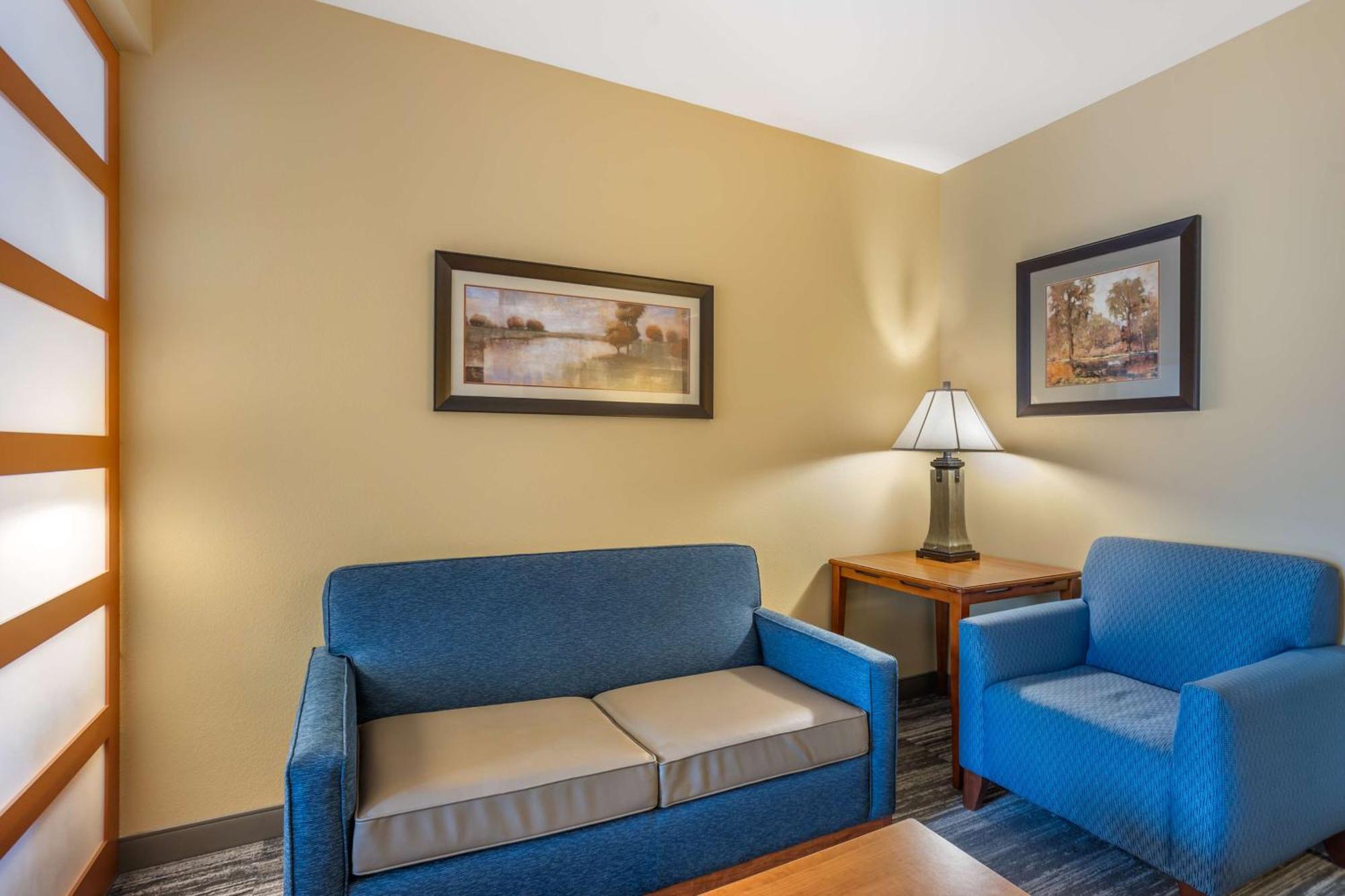 Best Western Plus University Park Inn & Suites State College Buitenkant foto