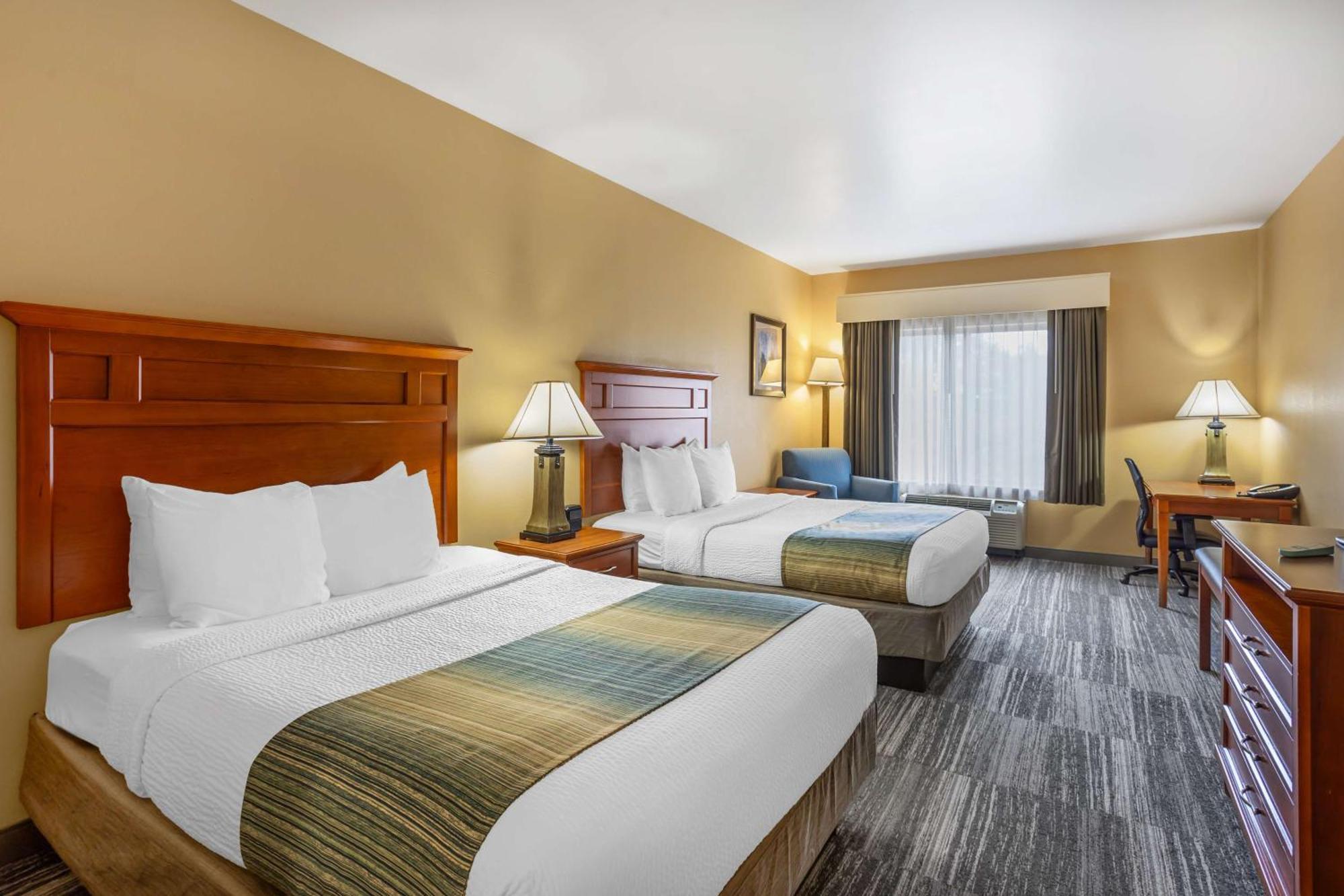 Best Western Plus University Park Inn & Suites State College Buitenkant foto