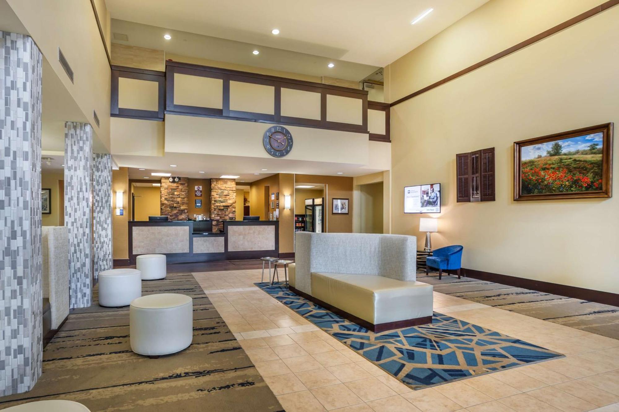 Best Western Plus University Park Inn & Suites State College Buitenkant foto