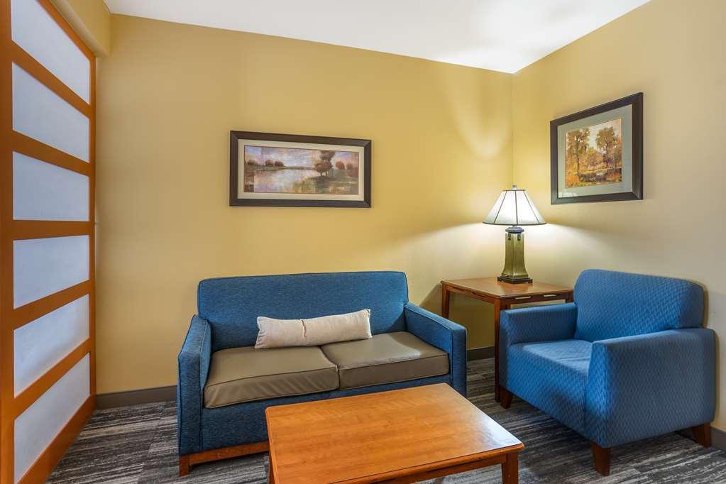 Best Western Plus University Park Inn & Suites State College Kamer foto