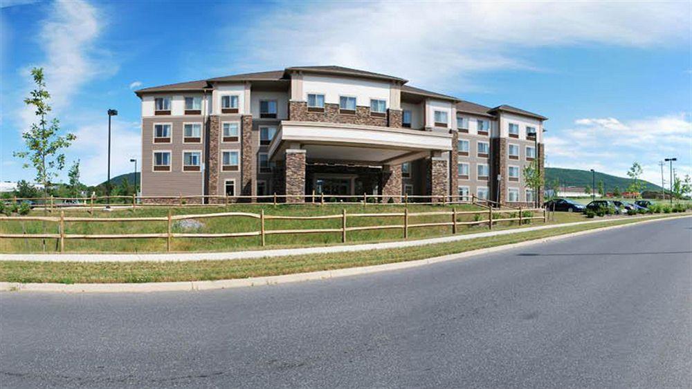 Best Western Plus University Park Inn & Suites State College Buitenkant foto